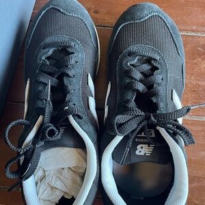 New Balance Black and White Athletic Shoes